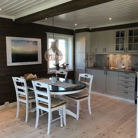 Peaceful Private House In Lofoten *