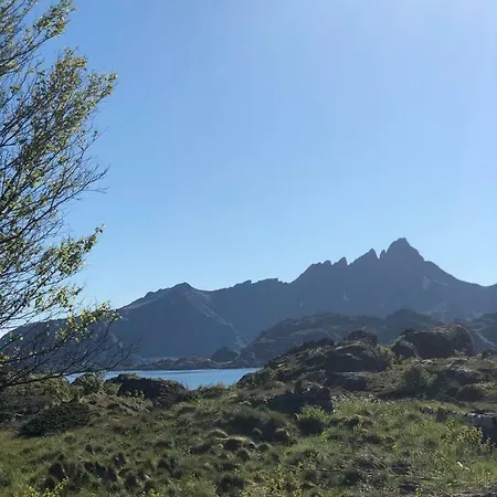 Peaceful Private House In Lofoten